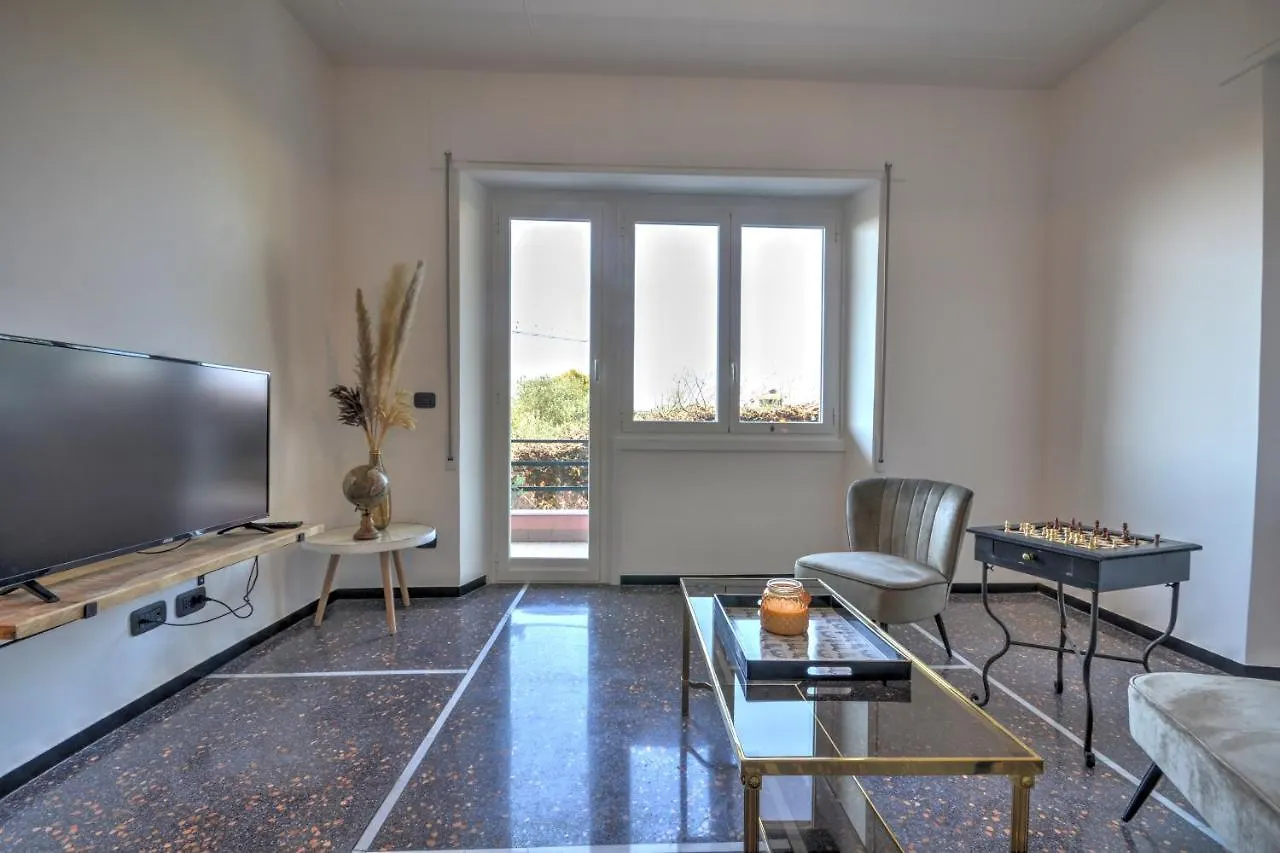 Cosy Home Riviera Wi-Fi, Ac, Terrace 3 Bdr Chiavari 0*,