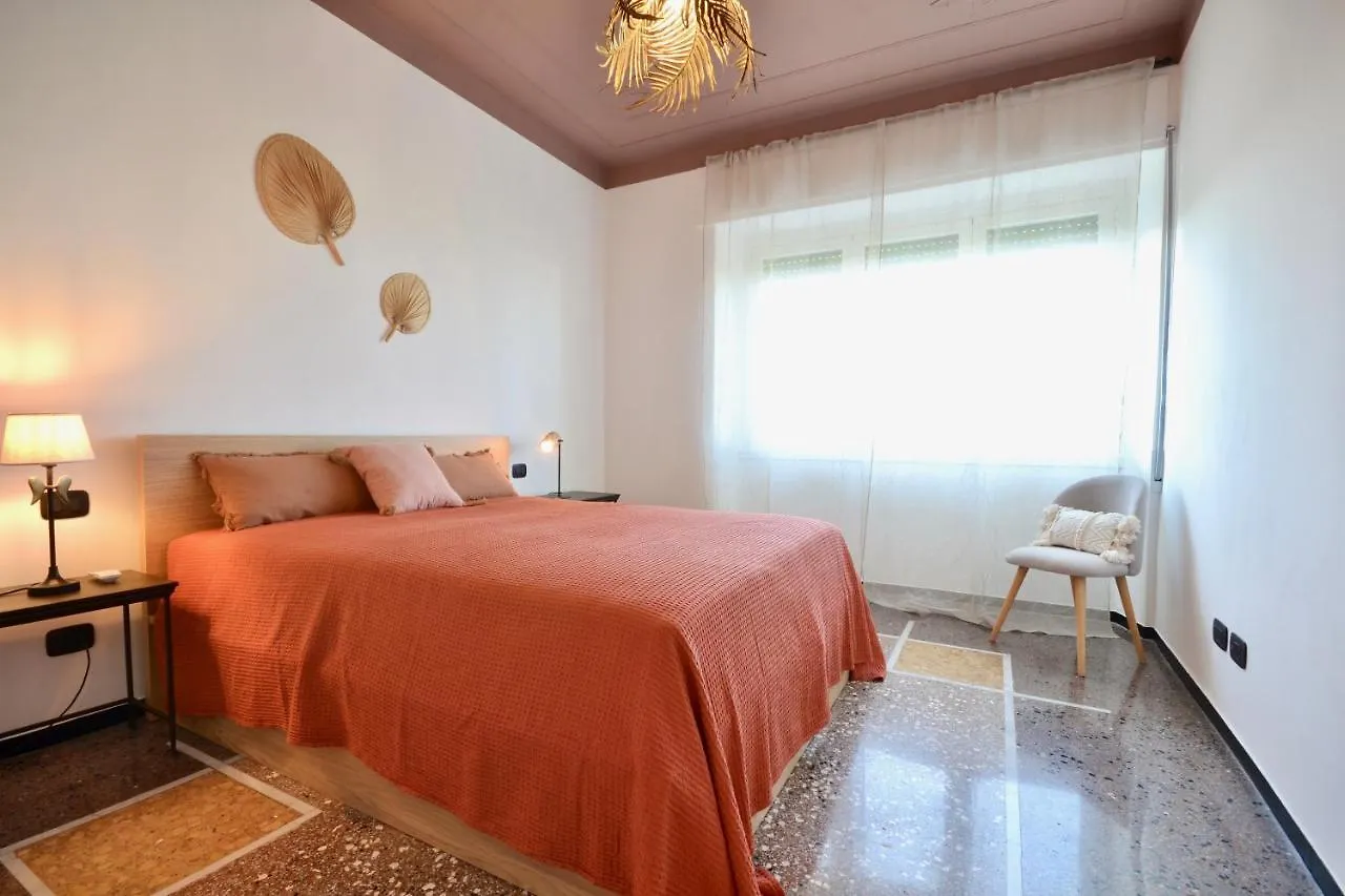 Cosy Home Riviera Wi-Fi, Ac, Terrace 3 Bdr Chiavari Apartment