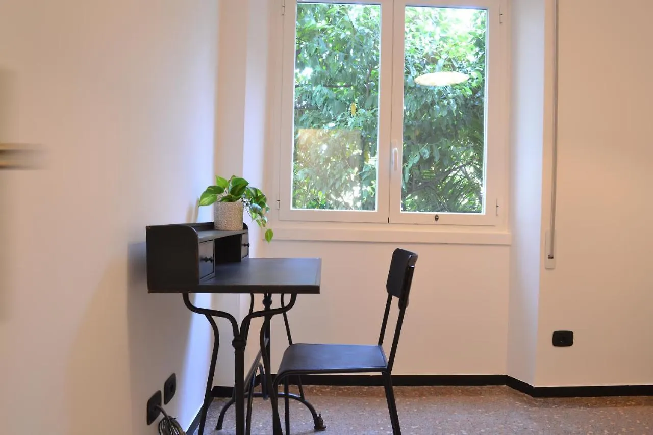 Cosy Home Riviera Wi-Fi, Ac, Terrace 3 Bdr Chiavari 0*,  Italy