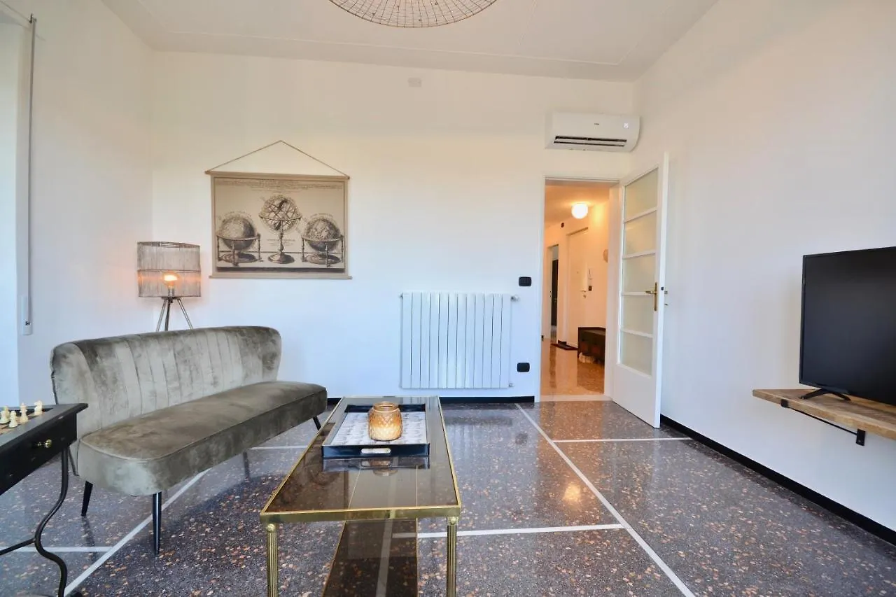 Cosy Home Riviera Wi-Fi, Ac, Terrace 3 Bdr Chiavari Italy